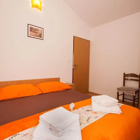 Apartament With Parking Space Baska, Krk - 22414 Baška