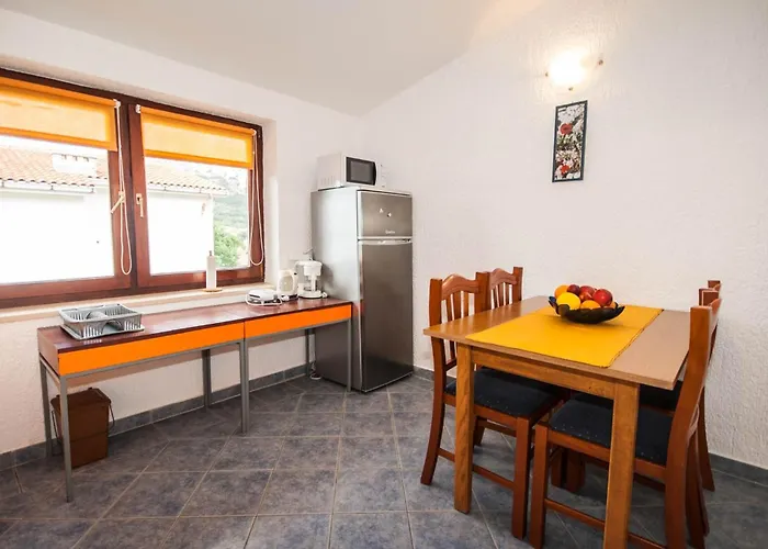 With Parking Space Baska, Krk - 22414 Apartmán *