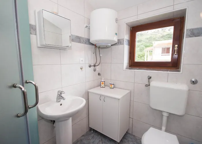 Apartamento With Parking Space Baska, Krk - 22414 *