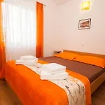 Apartamento With Parking Space Baska, Krk - 22414 Baška